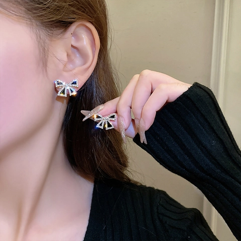Exquisite Black Bowknot Stud Earrings With Rhinestone Alloy Jewelry And 925 Sterling Silver Earring Post For Women