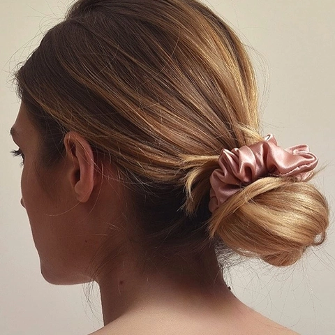 Satin Hair Scrunchies Satin Like Large Elastic Hair Ties Solid Color Soft Smooth Ponytail Holders For Women Girls Accessories