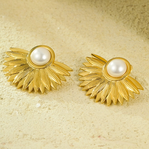 Vintage Franse High-End Waaiervormige Oorknopjes Roestvrij Staal Verguld Imitatieparel Zonnestraal Sieraden Voor Vrouwen