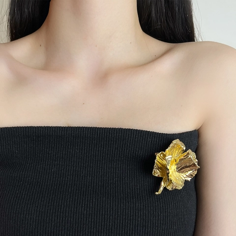 Vintage Legering Roos Bloem Broche Voor Vrouwen Goud Zilver Metaal Grote Florale Speld Voor Jas Pak Sieraden Cadeau