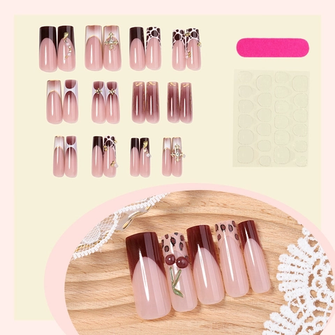 Unghie Finte Coffin Stampa Leopardata Sfumatura Marrone Rosa Con Croce In Metallo Perla Artificial Strass Decorazione Lunghe