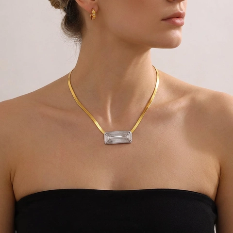 Collana a Catena a Serpente Bicolore in Acciaio Inossidabile Ciondolo Tondo Rettangolare Placcato Oro 18K PVD Gioielli Donna
