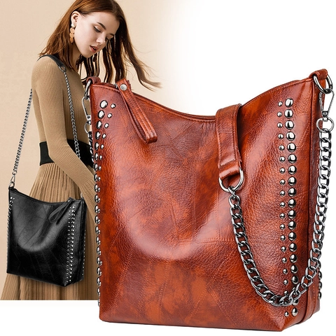 Vintage Hobo Shoulder Bag Rivet PU Leather Large Capacity With Metal Chain Strap Punk Style For Women