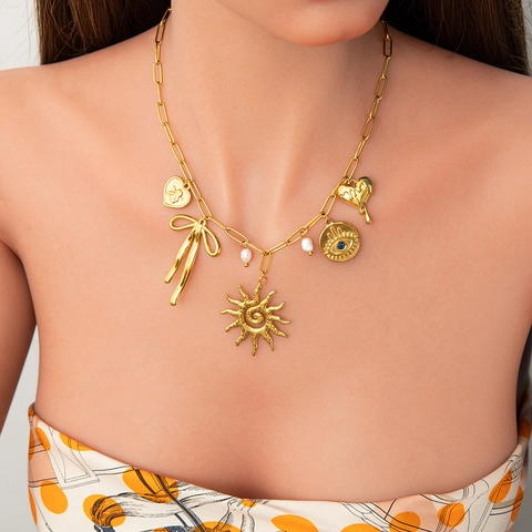 Retro Stainless Steel Tarot Sun Pendant Necklace For Women 18K Gold Plated Chain Necklace With Artificial Pearl Heart Evil Eye