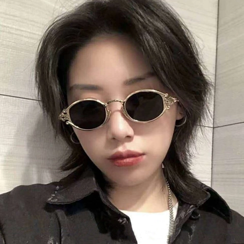 Retro Ovale Sonnenbrille Metallrahmen Graviert Gothic Punk Stil UV400 Brillenzubehör Für Damen Herren