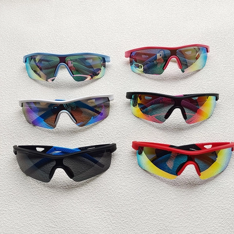 Kids Sports Sunglasses UV400 Cycling Goggles Resin Frame Pc Lens Windproof Mirror Coating For Boys And Girls Trendy Cool