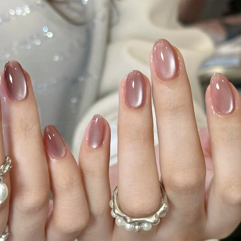 Press On Nails Cat Eye Short Round Glossy Artificial False Nails For Women Daily Manicure Elegant Mauve Pink