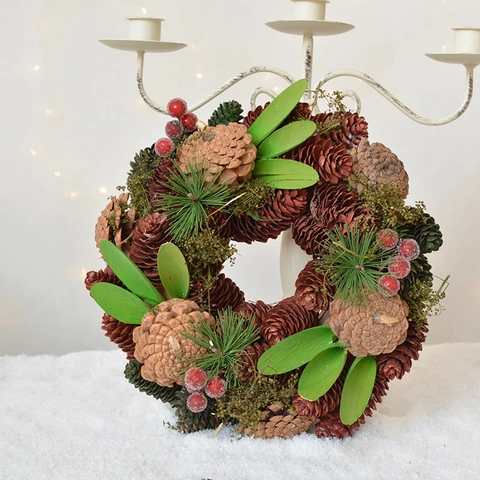 Kerstkrans Natuurlijke Dennenappels Kunstmatige Bladeren Bessen Rotan Feestdagen Huis Decor Winter Ornament Retro Bruiloft