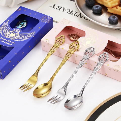 Vintage Stainless Steel Palace Style Spoon And Fork With Gift Box Retro Embossed Coffee Dessert Flatware For Wedding Banquet Party