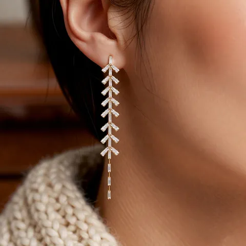 Orecchini Lunghi Pendenti Con Design Foglia Di Zircone Gioielli Di Moda Di Lusso Eleganti Per Donna Con Perno In Argento