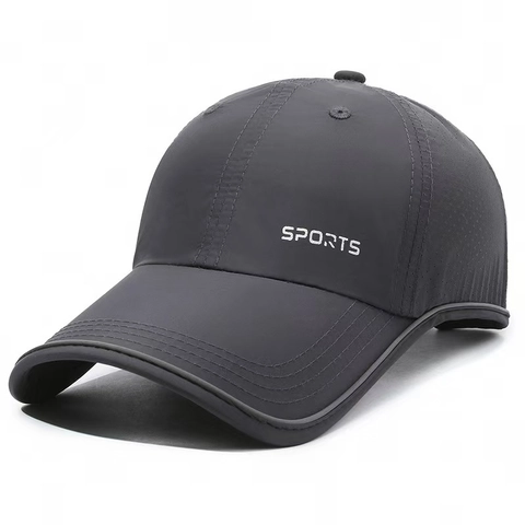 Schnelltrocknende Sport Baseballkappe Reflektierende Streifen Atmungsaktives Mesh Outdoor Sonnenschutz Verstellbar