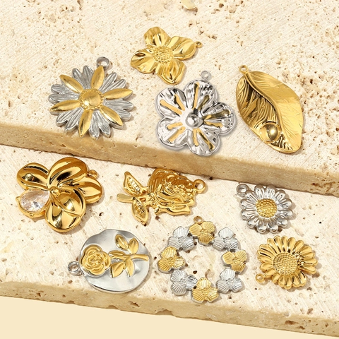 Rose Gänseblümchen Blumenblatt Anhänger Edelstahl Zweifarbig Gold Silber Französisch Retro DIY Schmuckzubehör Vintage Charms