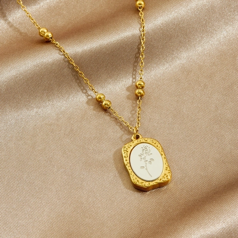 Retro Rose Engraved Oval Pendant Necklace Gold Plated Stainless Steel Bead Chain Elegant Jewelry For Women