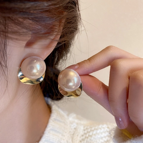 Boucles D'Oreilles Puces Künstliche Perles Rondes Pour Femmes Avec Base En Cuivre Et Tige En Argent Sterling 925 Style Rétro