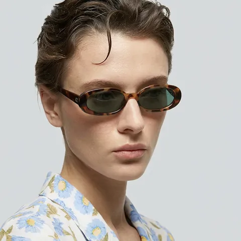 Occhiali Da Sole Ovali Vintage Retro Protezione UV400 Montatura In PC Lente AC Moda Per Viaggi All Aperto Donne Uomini