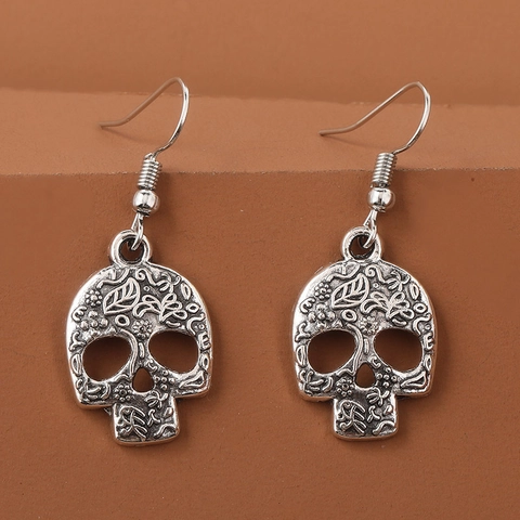 Skull Head Drop Earrings Antique Silver Alloy Hollow Carved Flower Retro Punk Gothic Fashion Jewelry For Women