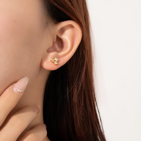 Minimalist S925 Sterling Silver Zirconia Stud Earrings For Women Korean Style Light Luxury Water Drop Shape Small Ear Jewelry