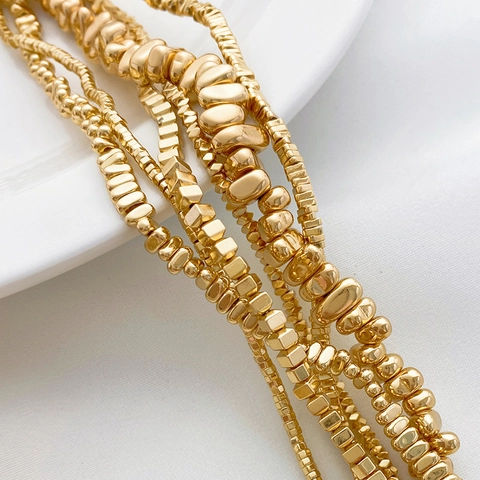 Creazione di Gioielli Fai-da-te Perle Distanziatrici Geometriche in Lega Placcate Oro Argento Ottagonali Quadrate Triangolari Perle Sfuse per Collane Braccialetti Fatti a Mano Accessori