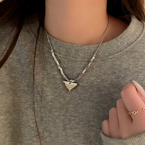 Collier En Acier Inoxydable Avec Pendentif Triangle Géométrique Chaîne À Perles Cubes Bijoux Urbains Pour Femmes