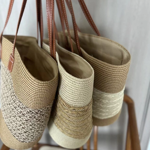 Large Capacity Woven Straw Tote Bag Vintage Summer Beach Shoulder Handbag With PU Leather Handle For Women Travel