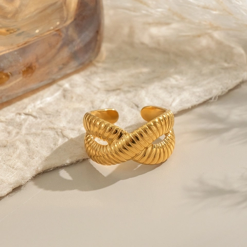 Croissant Open Ring Voor Vrouwen Roestvrij Staal 18K Verguld Waterdicht Hypoallergeen Kruis Textuur Verstelbare Sieraden