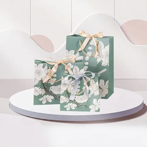 Bolsa De Regalo Verde Elegante Con Patrón De Flores Y Pájaros Cartón Blanco Asa Con Lazo De Cinta Para Boda Cumpleaños