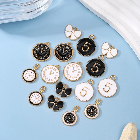 Alloy Enamel Clock Face Number 5 Bow Charms For DIY Jewelry Making Necklace Earring Keychain Accessories Vintage Gold Pendants