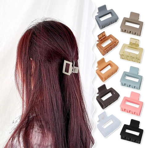 Matte Square Hair Claw Clips Elegant Plastic Resin Hollow Geometric Non Slip Styling Hair Accessories For Women Girls