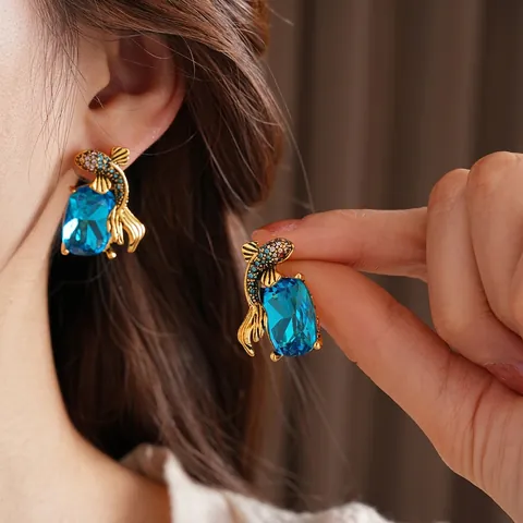 Orecchini Vintage Pesce Rosso Lega Cristallo Blu Strass Stile Corte Lusso Con Perno In Argento Gioielli Donna