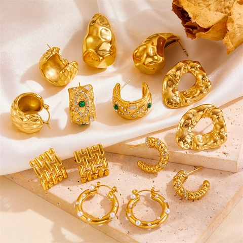 Titaniumstalen Oorbellen 18K Verguld Gehamerd Waterdruppel Strass Imitatieparel C-Vorm Boze Oog Retro Elegant Vrouwen
