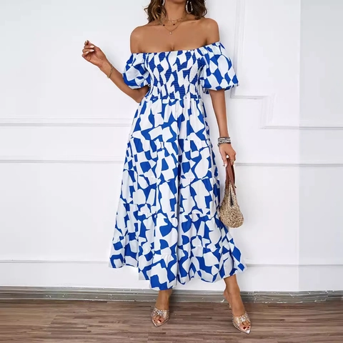 Geblümtes Maxikleid Gesmokt Polyester Off Shoulder Puffärmel Gestuft Sommerurlaub Für Frauen