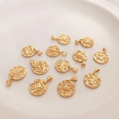 Ciondoli Segni Zodiacali In Rame Placcato Oro 14K Charms Tondo Rilievo Per Creazione Di Gioielli DIY Vintage