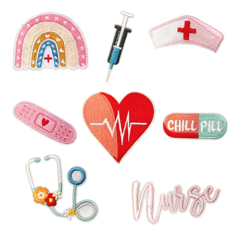 Parches Bordados Para Planchar Tema Médico Corazón Jeringa Píldoras Decoración Para Ropa Chaquetas Accesorio De Costura DIY