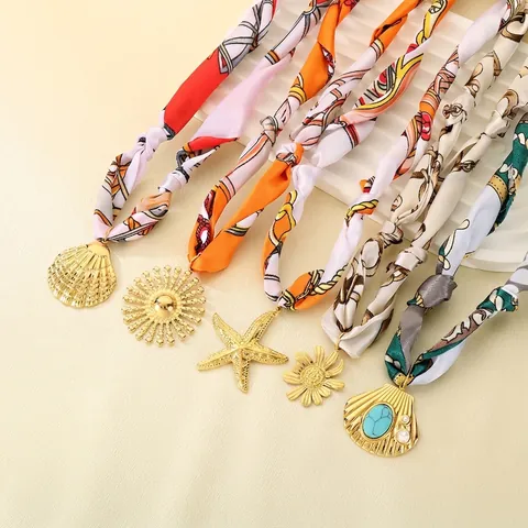 Levendige Satijnn Sjaal Ketting Met Roestvrijstalen Zeester Schelp Hanger Mode Oceaan Stijl Sieraden Voor Dames