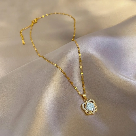 Herz Anhänger Halskette Titanstahl Kette Kupfer Mikro Eingelegt Zirkon Elegant Schlüsselbein Schmuck Für Frauen