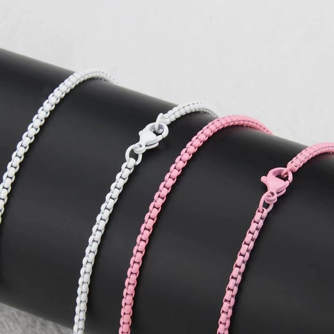 Collier Chaîne Box Coloré Acier Inoxydable Bijoux Dopamine Minimalistes Pour Femmes Mode Quotidien DIY