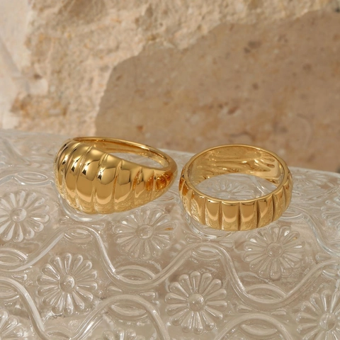 Croissant Ribbed Dome Ring 316 Stainless Steel Waterproof Non Tarnish Chunky Thick Band Minimalist Jewelry For Women
