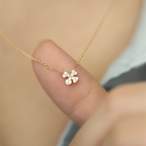 Clover Pendant Necklace 925 Sterling Silver 14K Gold Plated Cubic Zirconia Pave Minimalist Clavicle Chain Women