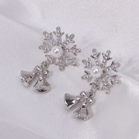 Boucles D'oreilles De Noël Pour Femmes Alliage Strass Émail Père Noël Renne Flocon De Neige Bijoux De Fête Cadeau