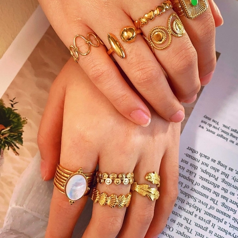 Retro Gold Stainless Steel Open Rings For Women Vintage Leaf Heart Shell Inlaid Rhinestone Adjustable Fashion Niche Finger Ring Jewelry