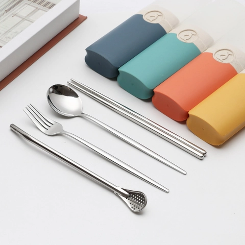 Ensemble de Couverts Portables en Acier Inoxydable Style Portugais Plaqué Titane Couteau Fourchette Cuillère Paille Avec Boîte