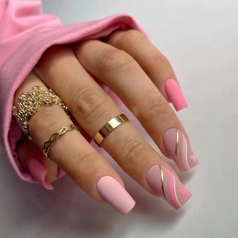 Matte Pink Heart Press On Nails Square False Nails Gold Wave Line Sweet Ins Style Artificial Manicure For Women Elegant