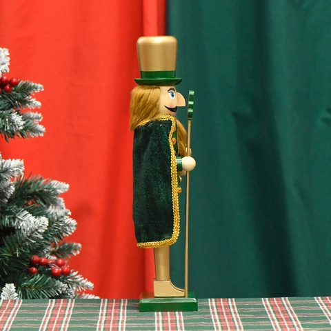 St Patrick's Day Wooden Nutcracker Soldier Green Gold Festive Home Tabletop Decoration With Velvet Cloak Shamrock Scepter