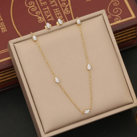 Gioielli Cuore Ovale Zircone Acciaio Inossidabile Collana Orecchini Bracciale Moda Minimalista Donne