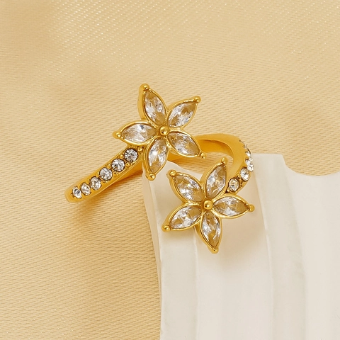 Flower Leaf Adjustable Ring Stainless Steel 18K Gold Plated Zircon Inlaid Elegant Niche Design Jewelry For Women