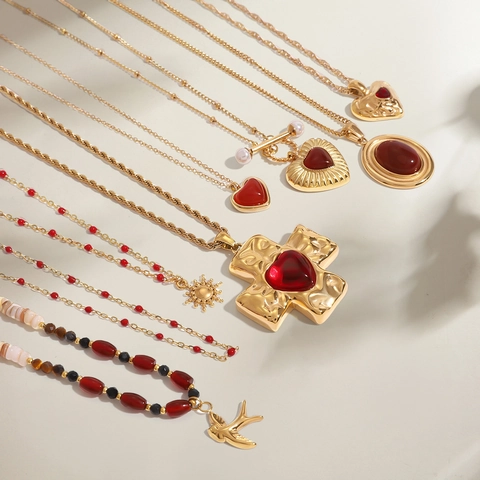 Collana Con Ciondolo A Cuore E Croce Vintage Acciaio Inossidabile Agata Rossa Placcato Oro 18K Gioielli Eleganti Da Donna