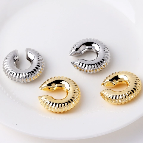 Boucles D'oreilles Ear Cuff En Forme De C Texture Nervurée Cuivre Plaqué Or 18K Sans Perçage Pour Femmes