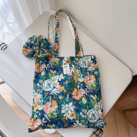 Gesteppte Baumwolle Umhängetasche Vintage Ölgemälde Blumendruck Ästhetik Canvas Futter Achselhöhle Tote Kosmetiktasche