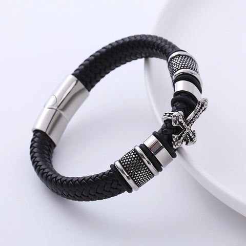 Bracciale In Pelle Intrecciata Retro Da Uomo Con Ciondolo A Croce In Acciaio Inossidabile Chiusura Magnetica Gioielli Punk