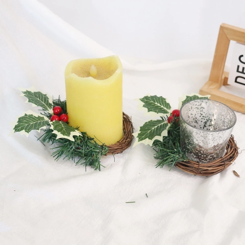 Mini Couronne De Noël Anneau De Bougie Rotin Naturel PVC Baies Artificielles Feuilles Décor De Table Rustique